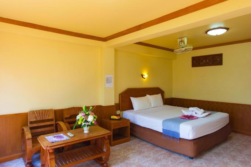 Haad Yao Bayview Hotel Ko Pha Ngan Room photo